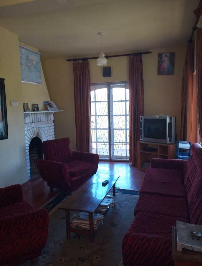 Bed and Breakfast Hill View Bungalow Нувара-Елія Екстер'єр фото